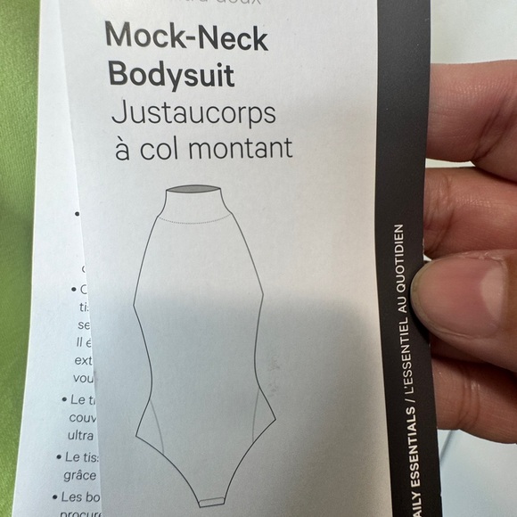 Lululemon Wundermost Ultra-Soft Nulu Mockneck Sleeveless Bodysuit - Picture 13 of 13